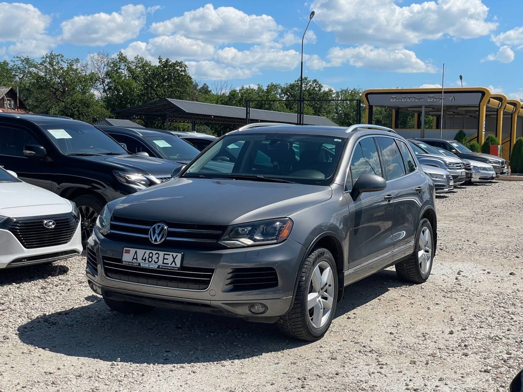 Volkswagen Touareg