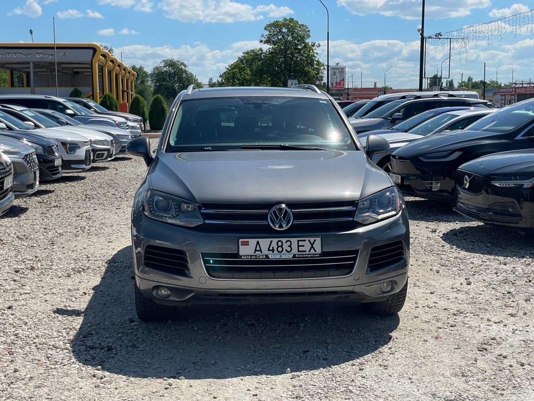 Volkswagen Touareg