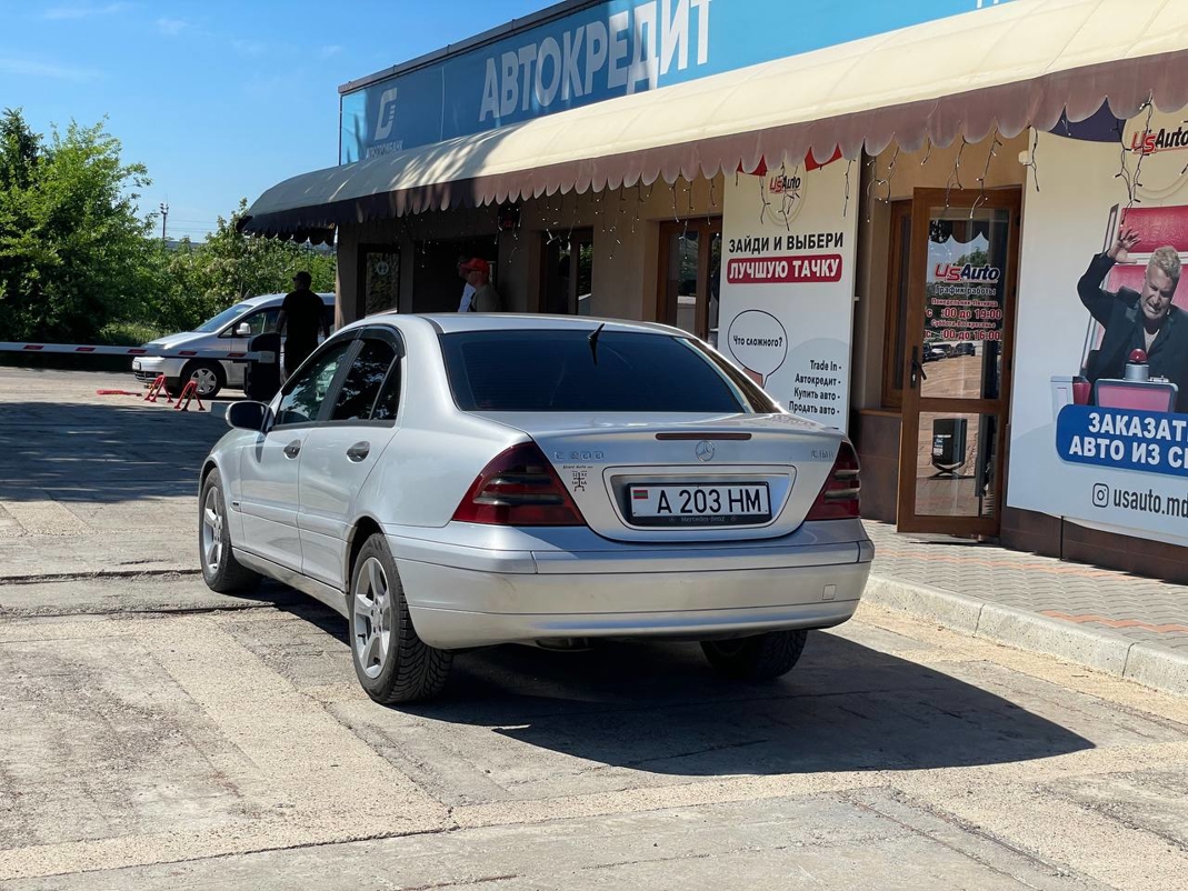 Mercedes Benz C220