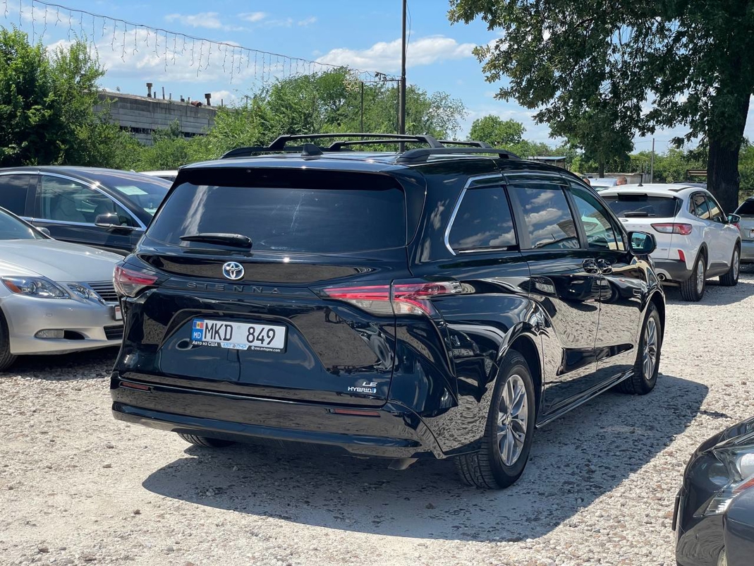 Toyota Sienna
