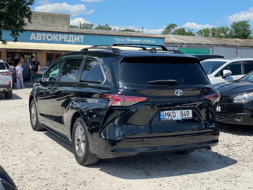 Toyota Sienna