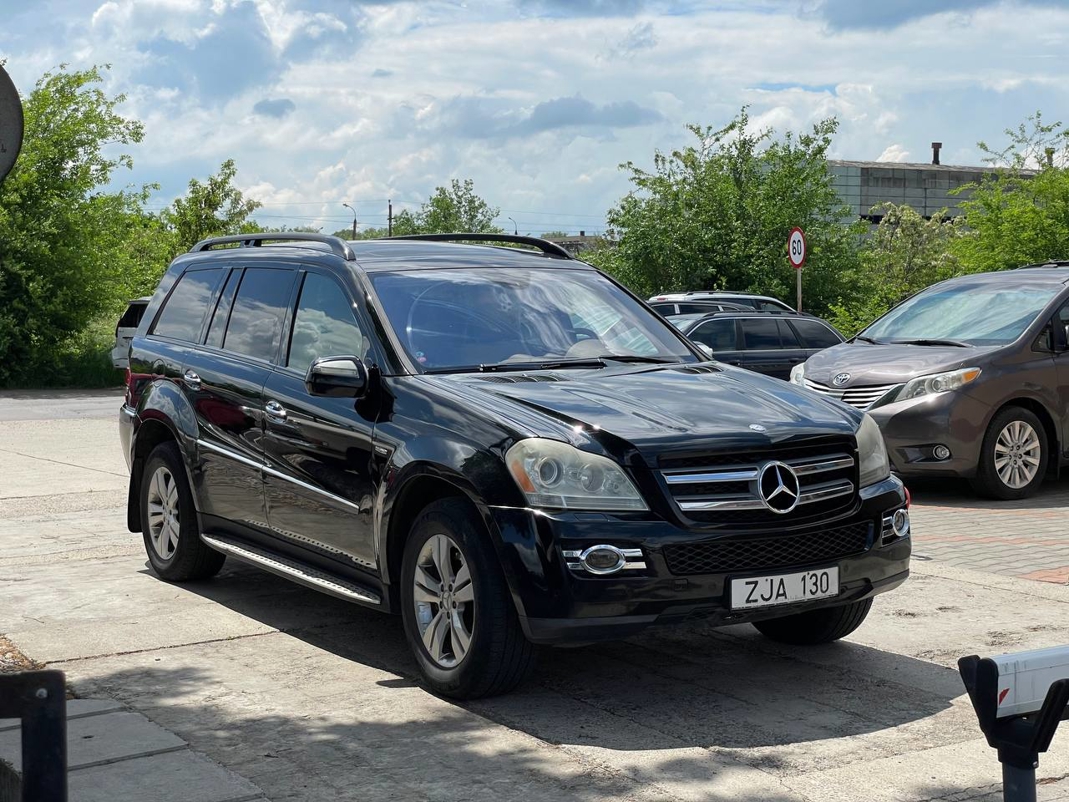 Mercedes Benz GL320