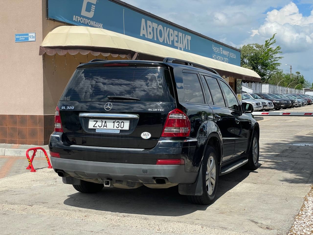 Mercedes Benz GL320