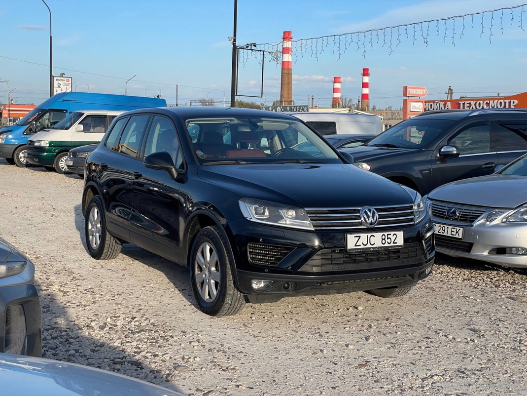 Volkswagen Touareg