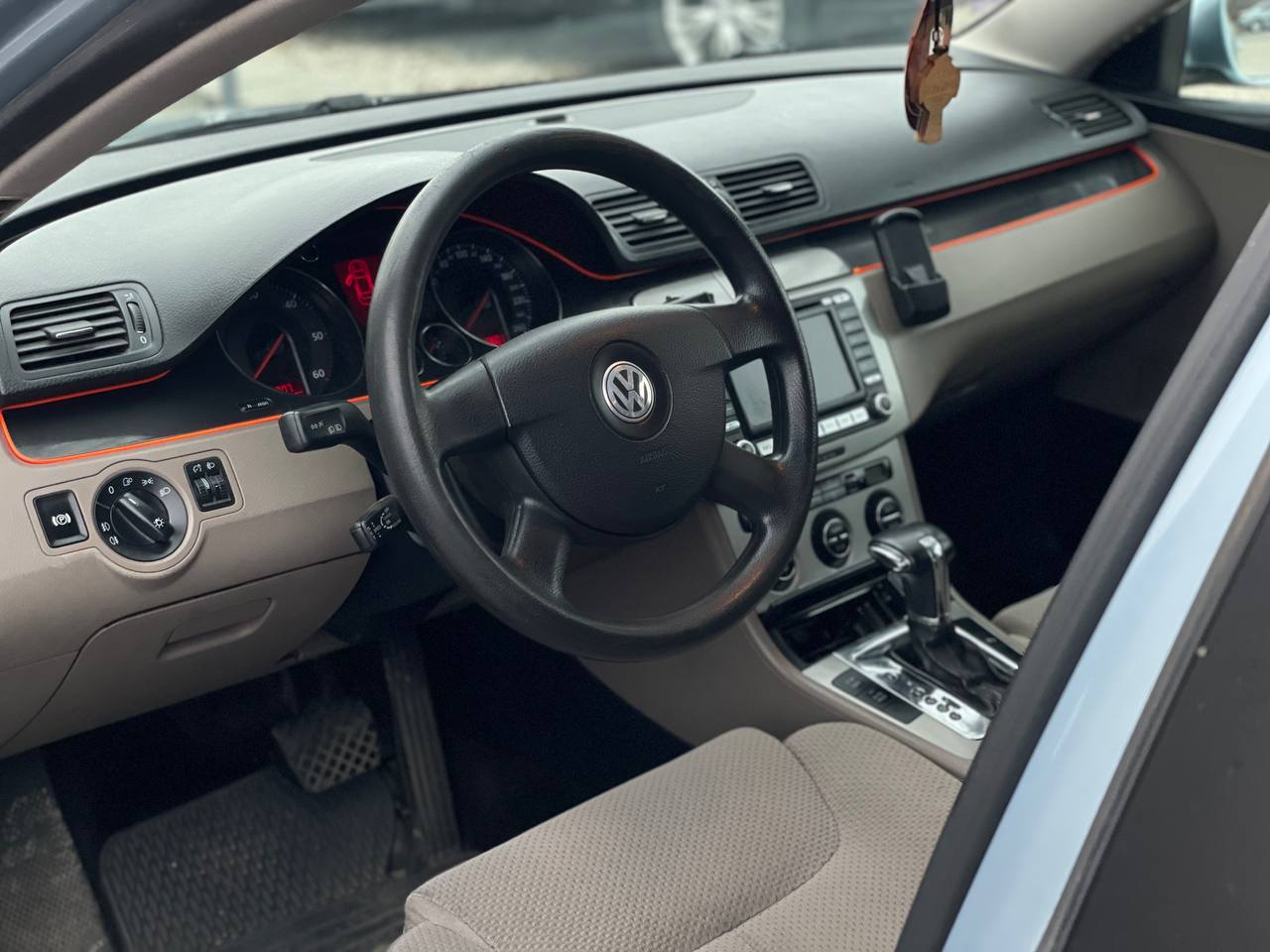 Volkswagen Passat B6