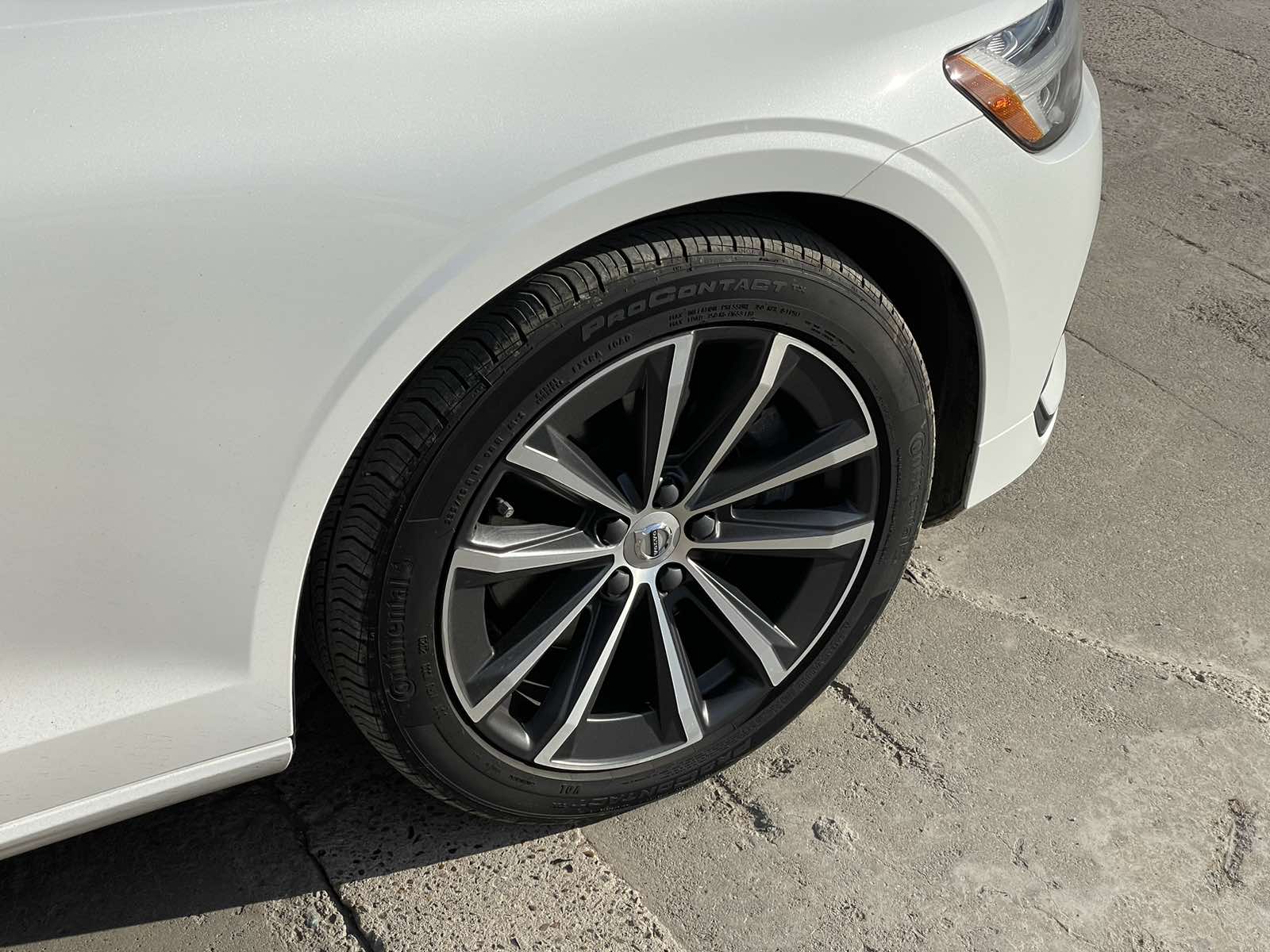 Volvo S60 T5