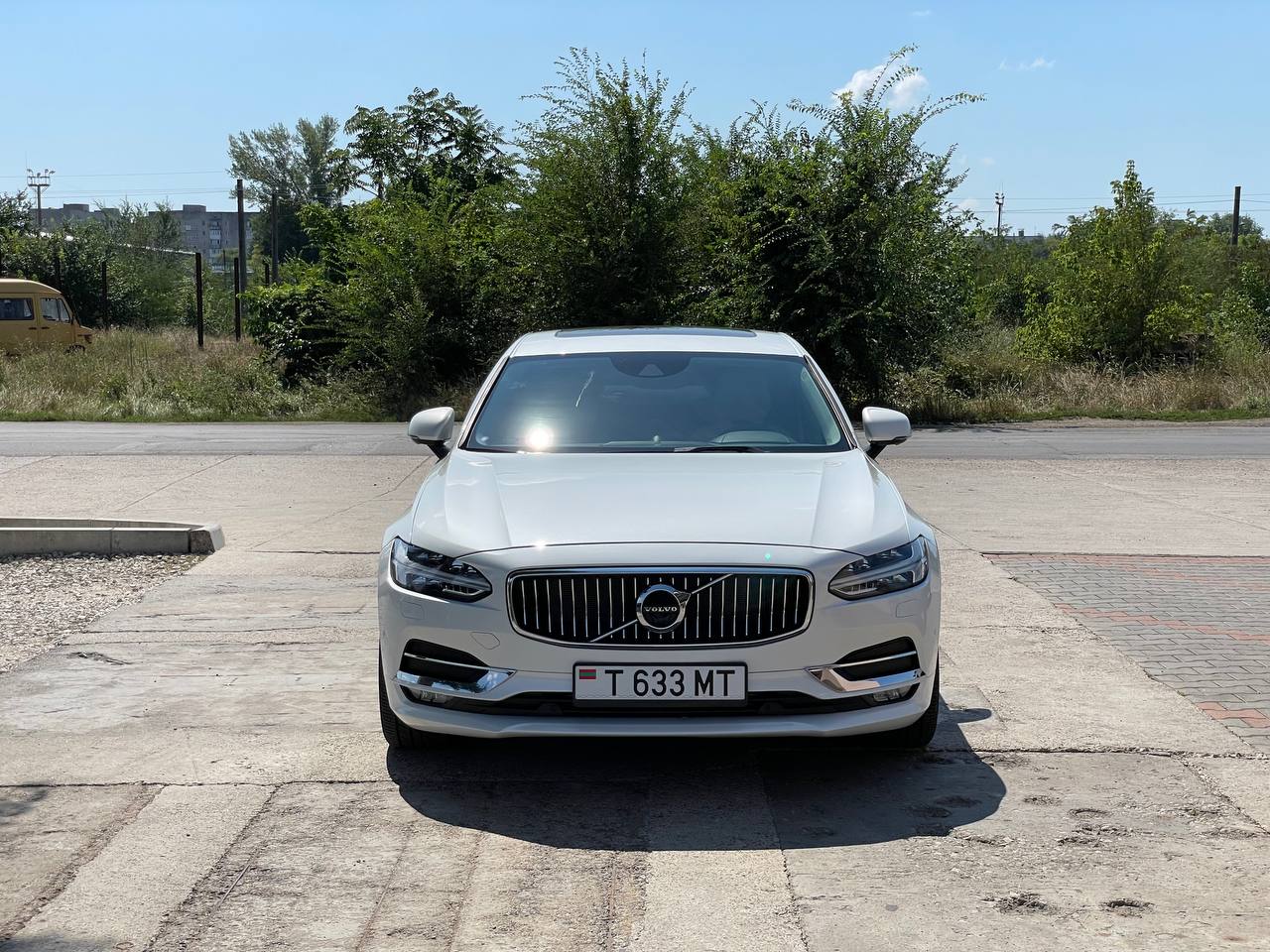 Volvo S90